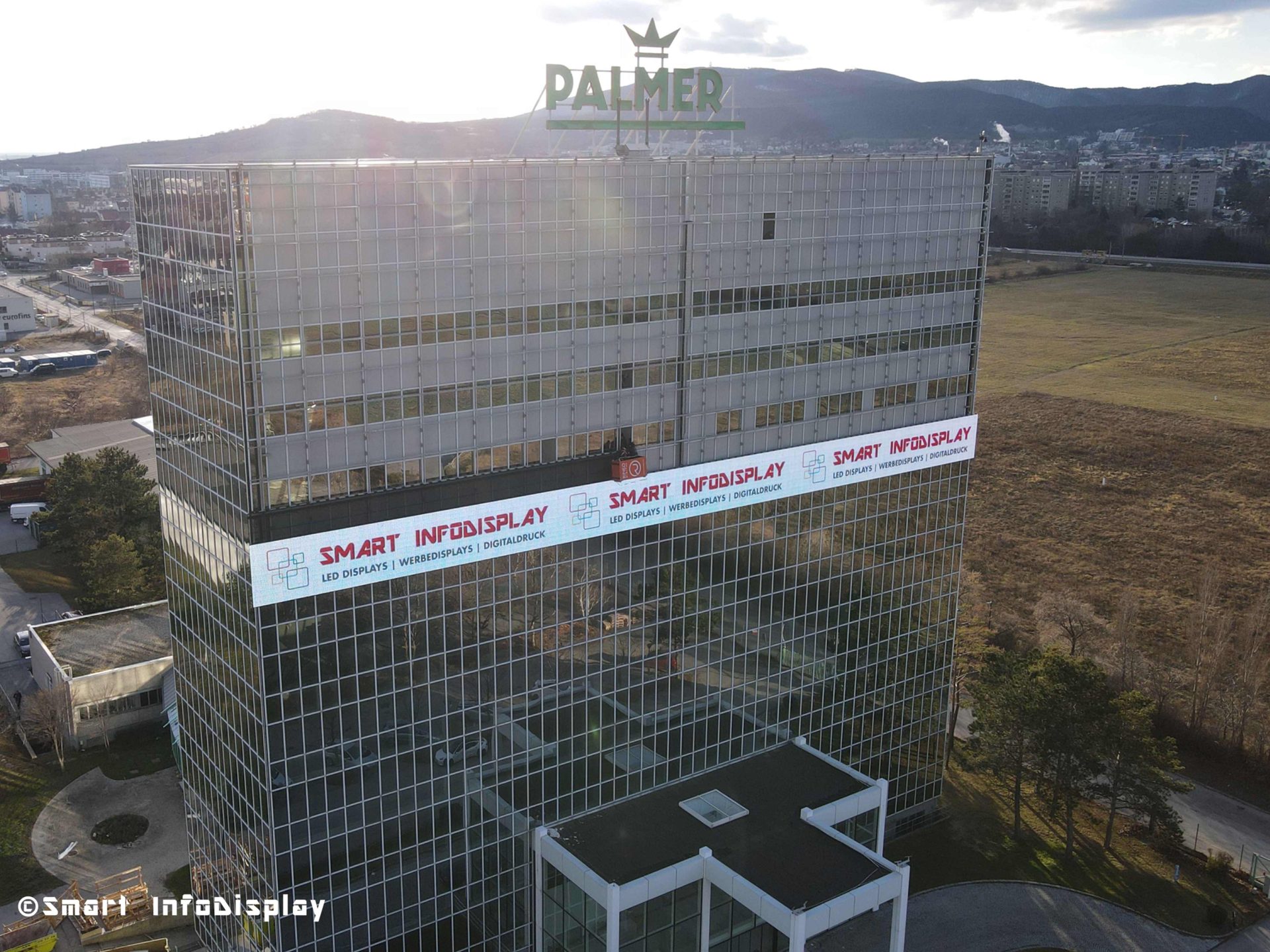 Transparentes LED Display Palmers SCS
